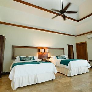 Queen Suite